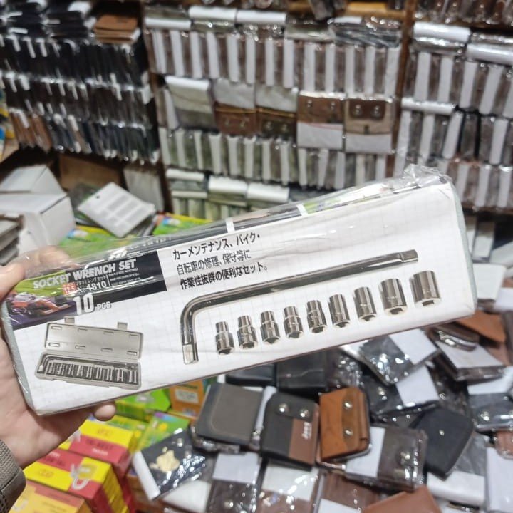 a22a63cc394066bd6467ddb34f2a2715.jpeg Professional Heavy Duty Socket Wrench Set | 9Pc Tool Kit | 1/2″ Drive | 8‑24mm Metric Sockets + L Wrench - Image 1